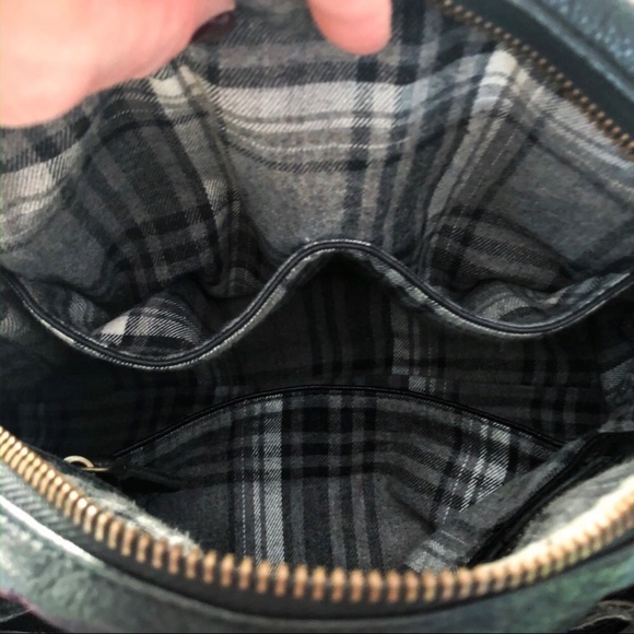 LIEBESKIND Amanda Slouchy Leather Back Sat… - Picture 7 of 16